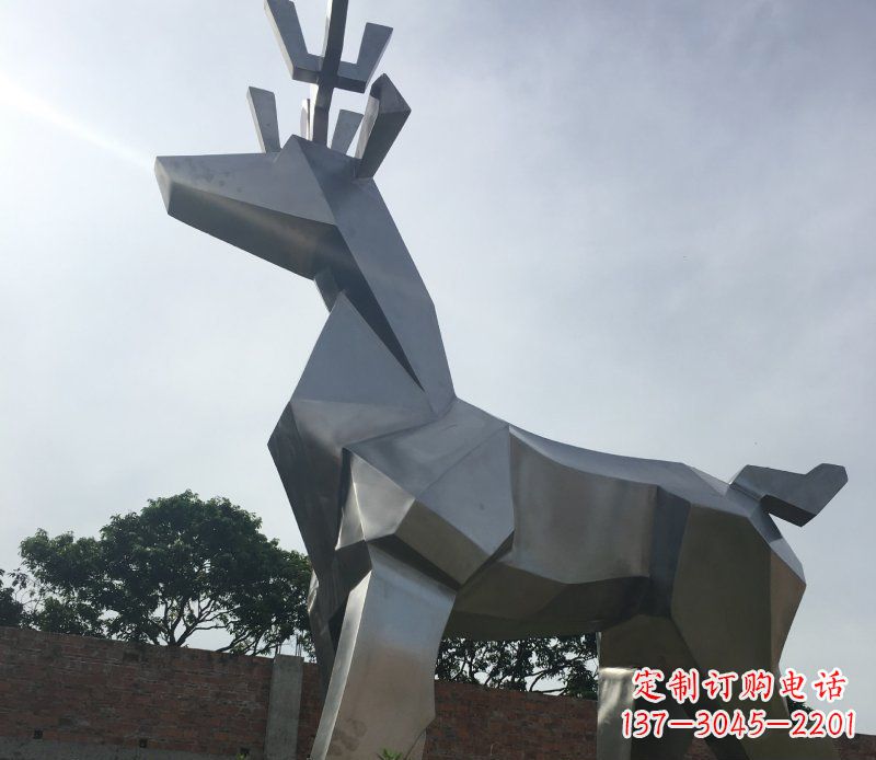 郴州不锈钢几何鹿雕塑