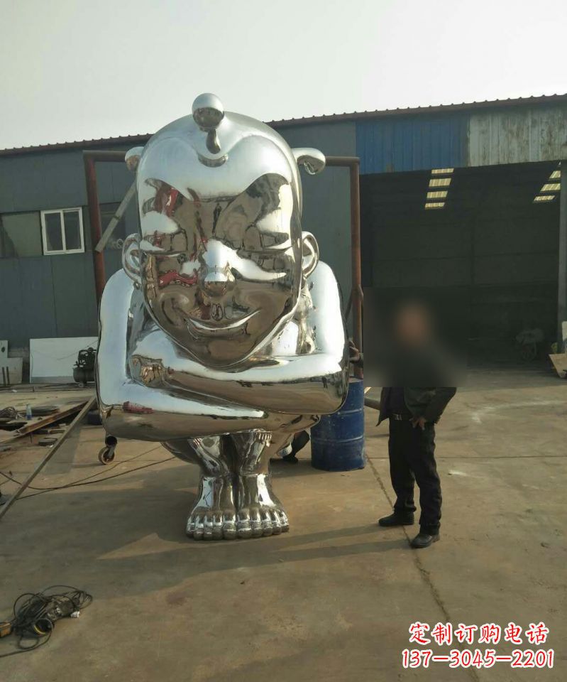 郴州大型不锈钢蹲着的儿童雕塑