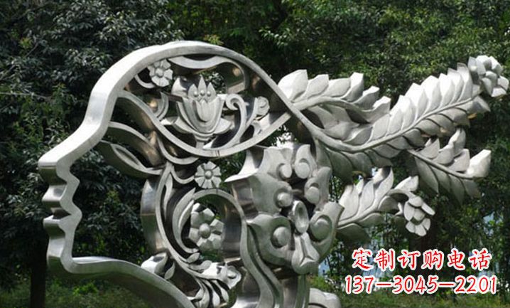 郴州美丽如梦不锈钢美女雕塑