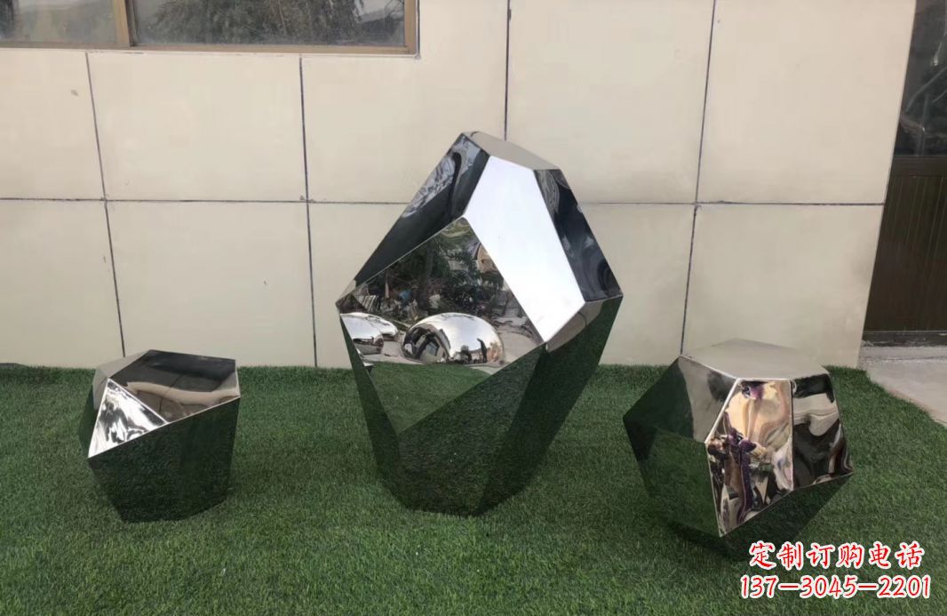 郴州高质感不锈钢鹅卵石雕塑