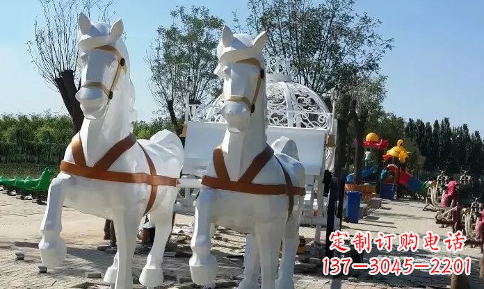 郴州优雅迷人的不锈钢马车雕塑