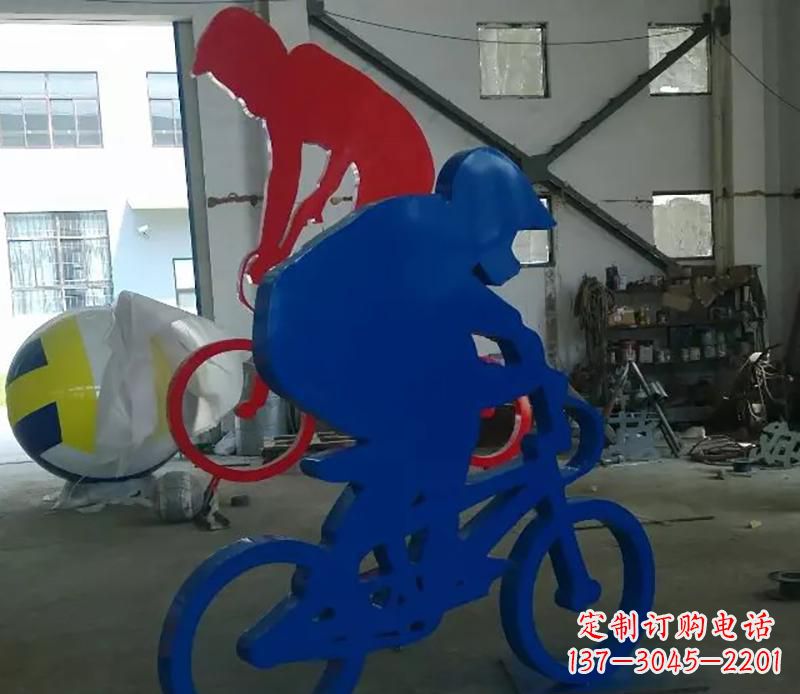 郴州公园不锈钢骑自行车运动人物雕塑