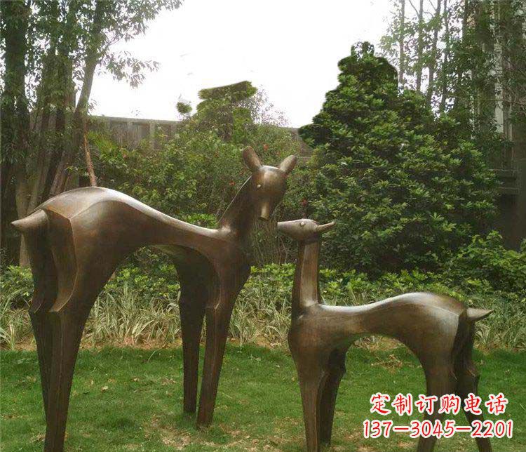 郴州高贵优雅的母子鹿铜雕