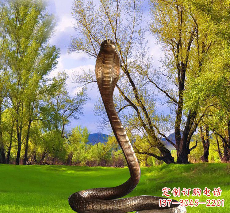 郴州公园铜雕眼镜蛇动物雕塑
