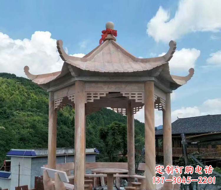 郴州一流的公园晚霞红六角石雕凉亭