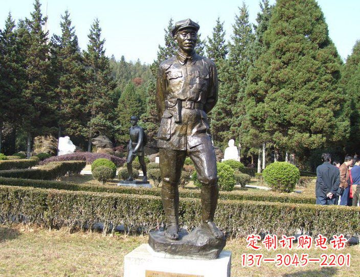 郴州铜雕解放军战士，荣誉的象征