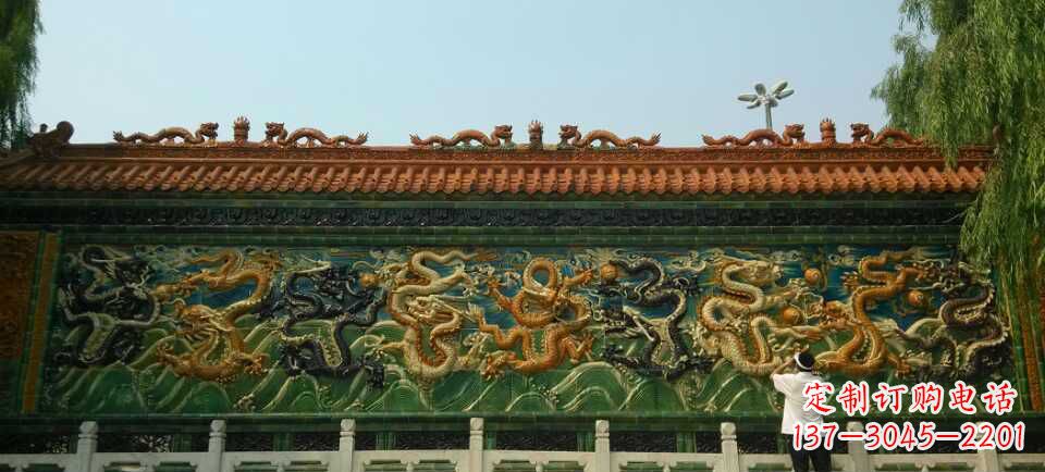 郴州九龙壁景观石雕——造型精致，极致雕刻