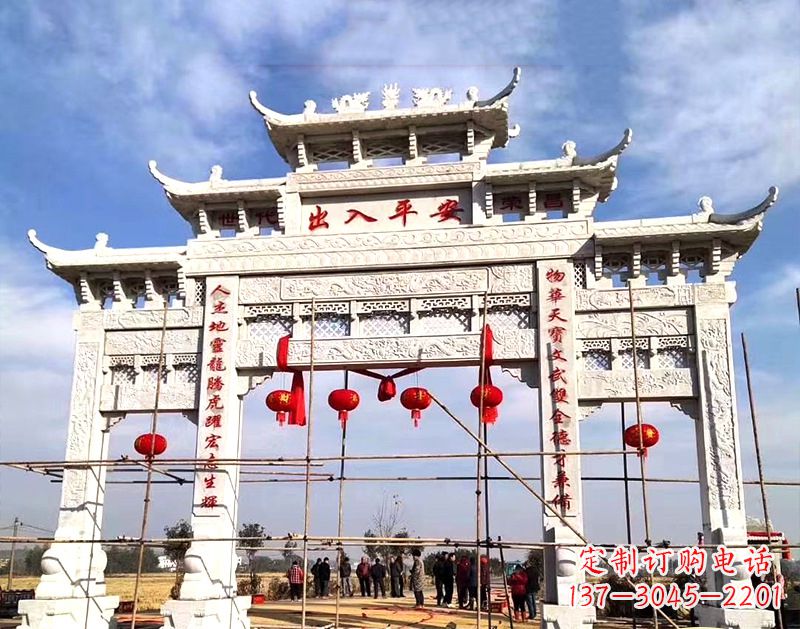 郴州中领雕塑:牌坊顶式石雕刻墓碑
