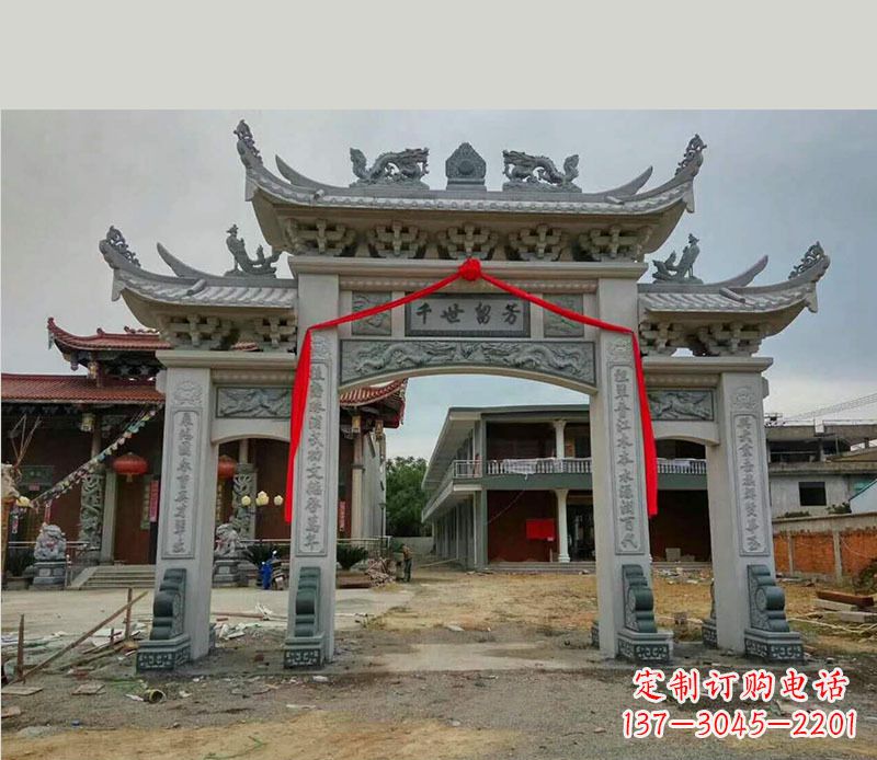 郴州以传统工艺为源的独特牌坊石雕