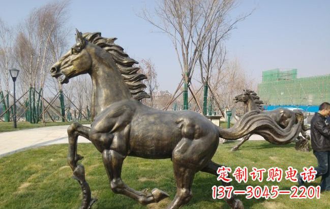 郴州铜雕奔马