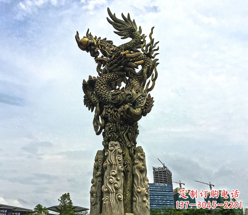 郴州铜雕盘龙柱