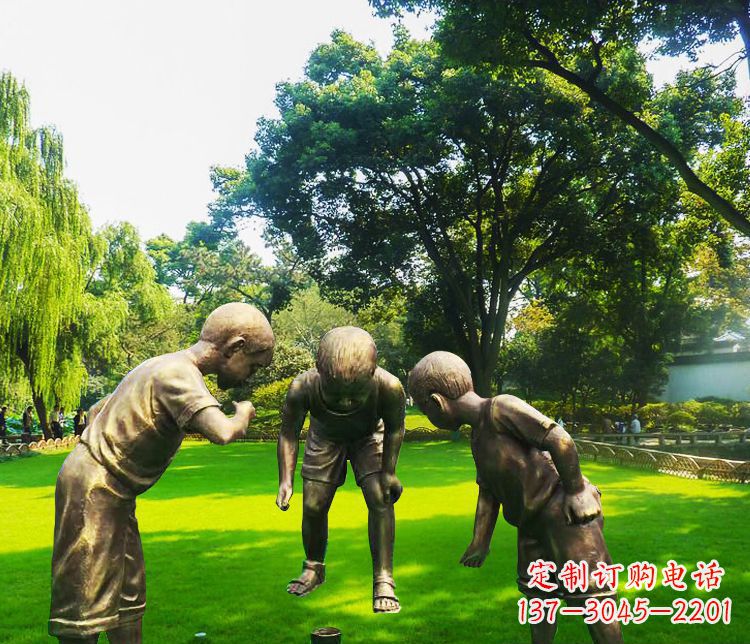 郴州铜雕园林玩陀螺儿童雕塑