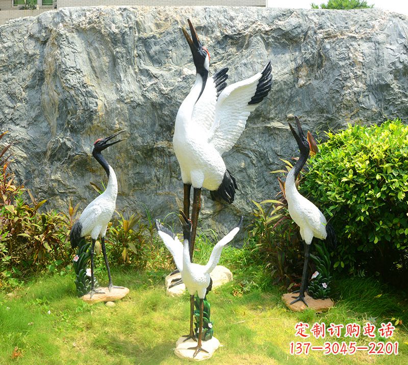 郴州仙鹤雕塑 墓地