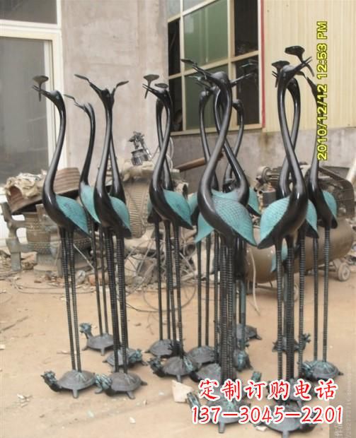 郴州仙鹤动物铜雕