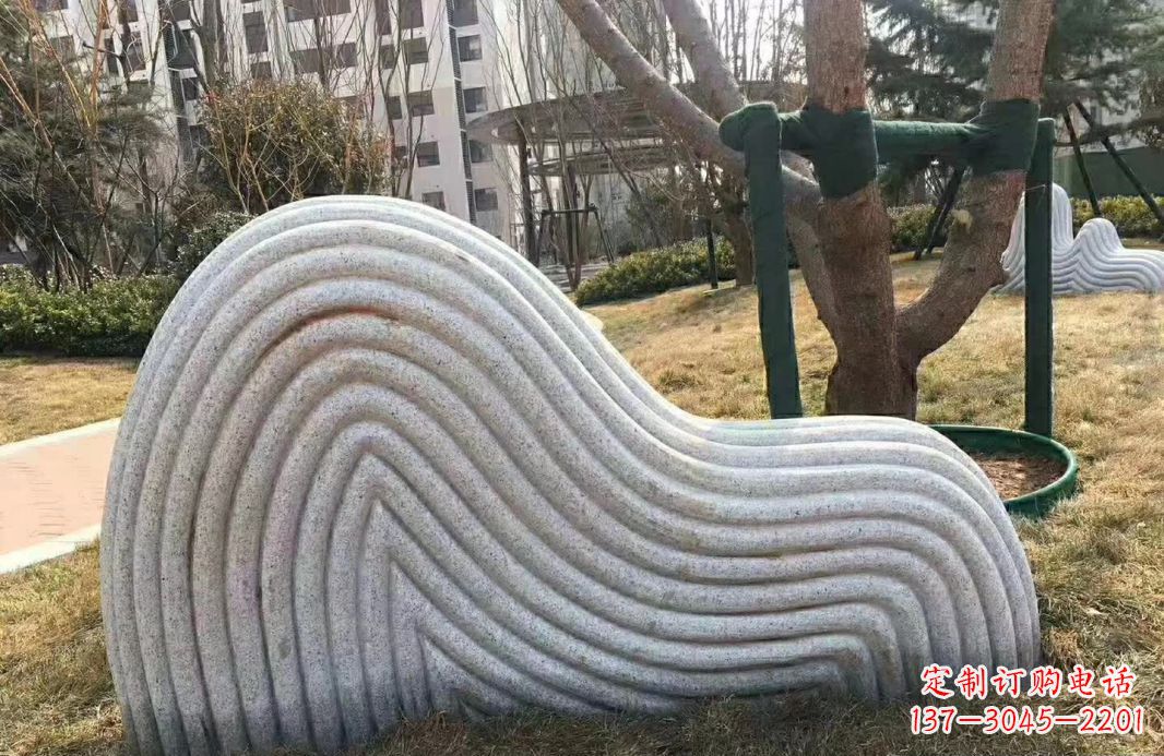 郴州小区大理石纹理假山雕塑