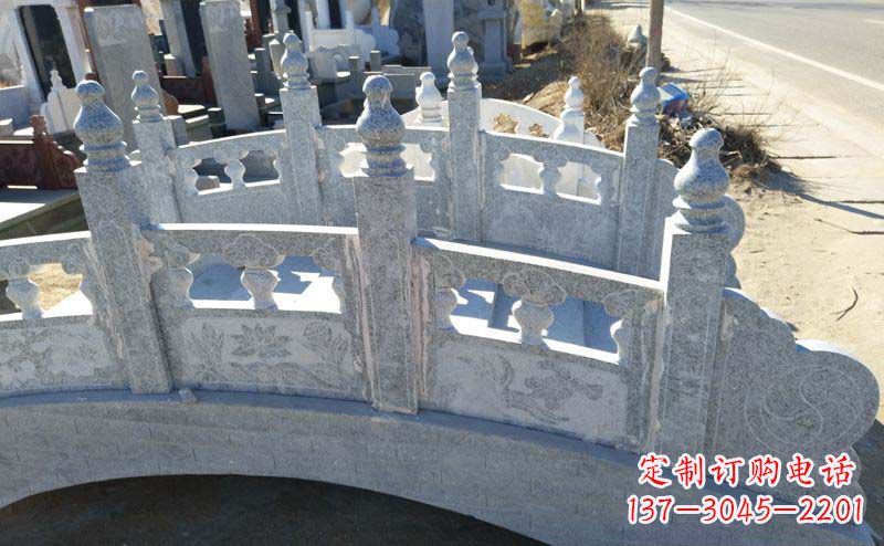 郴州小区公园大理石拱桥