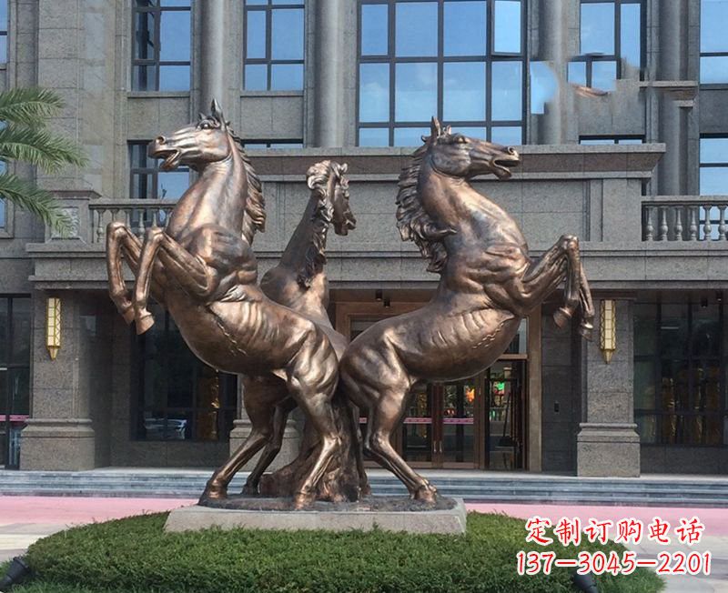 郴州小区立马铜雕