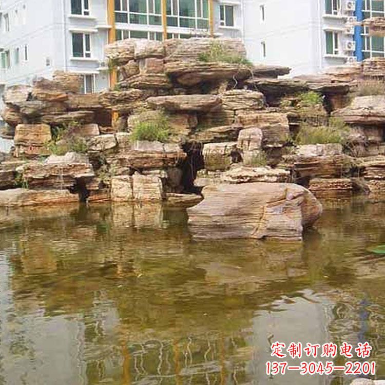 郴州小区庭院假山鱼池
