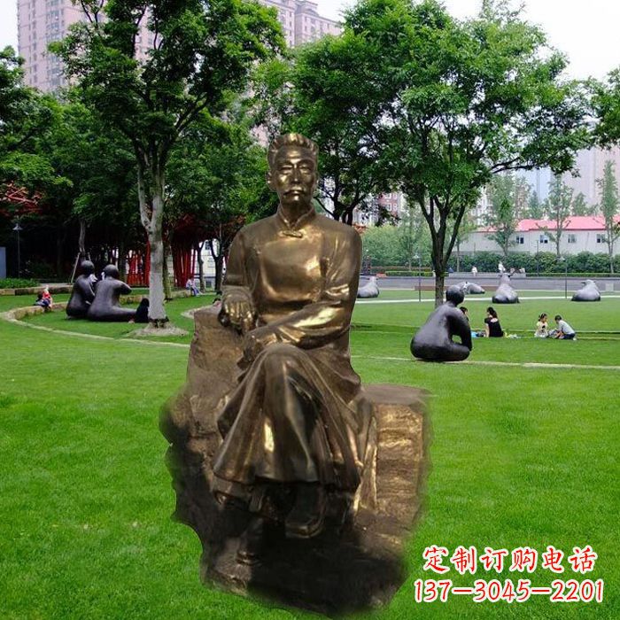 郴州校园名人鲁迅先生玻璃钢仿铜雕像