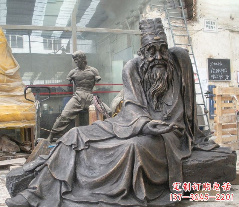 郴州张仲景铜雕